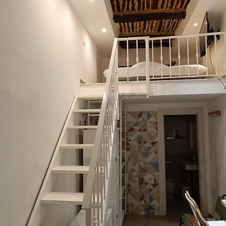 나폴리 Wonders House 아파트 외부 사진